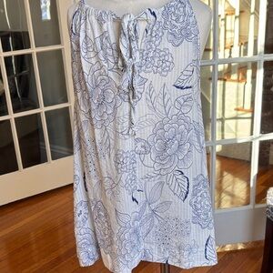 GAP Navy and White Floral Blouse